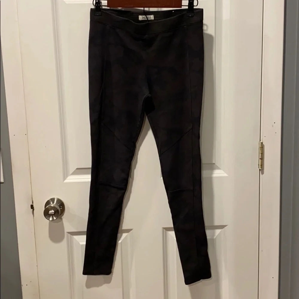 Mudd Camo Moto Leggings